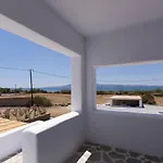 Archon Seaside Retreat Pláka