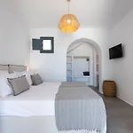 Archon Seaside Retreat 4* Pláka