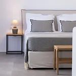 Archon Seaside Retreat 4* Pláka