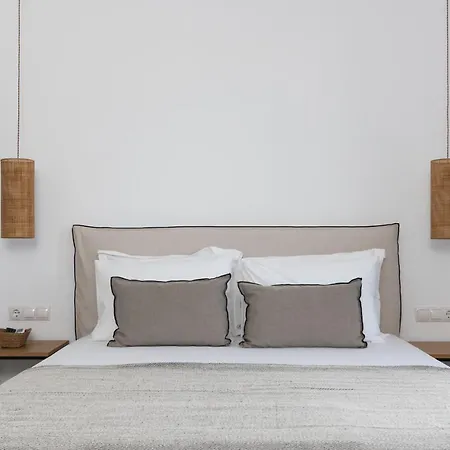 Archon Seaside Retreat Pláka