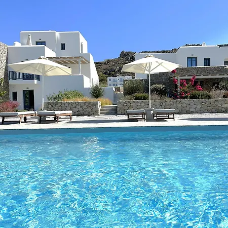 Archon Seaside Retreat Pláka