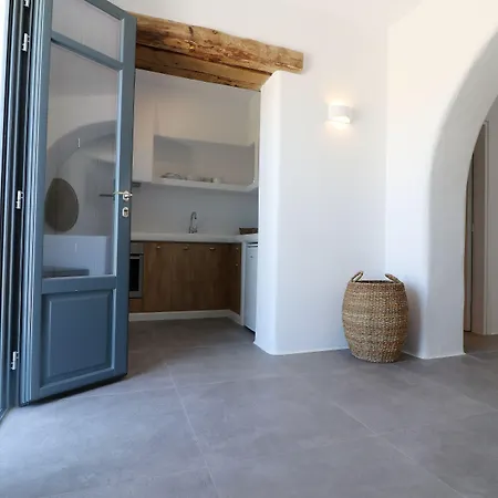 Archon Seaside Retreat Pláka