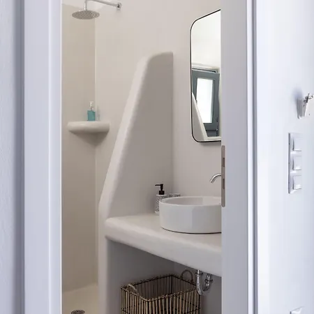 Archon Seaside Retreat شقة فندقية Pláka