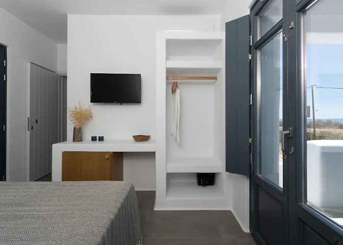 Archon Seaside Retreat 4* Pláka